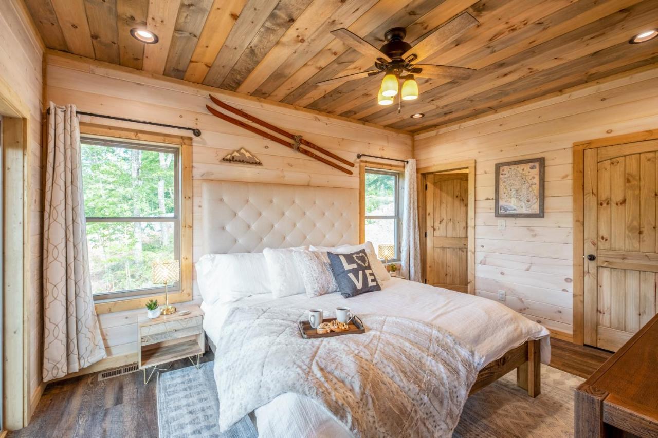 New / 3 King Suites / Sleeps12 / View / 5 Mi To Pf / Hot Tub Sevierville Luaran gambar