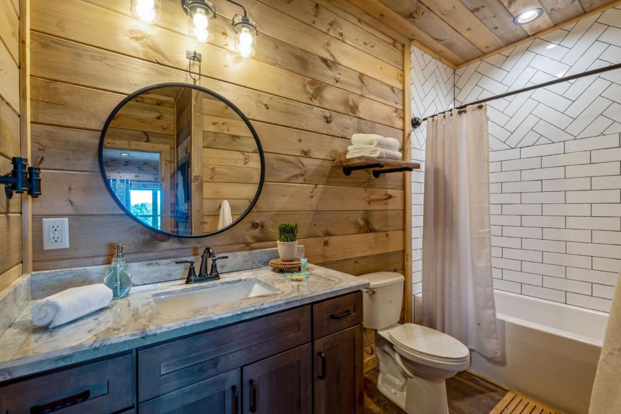New / 3 King Suites / Sleeps12 / View / 5 Mi To Pf / Hot Tub Sevierville Luaran gambar