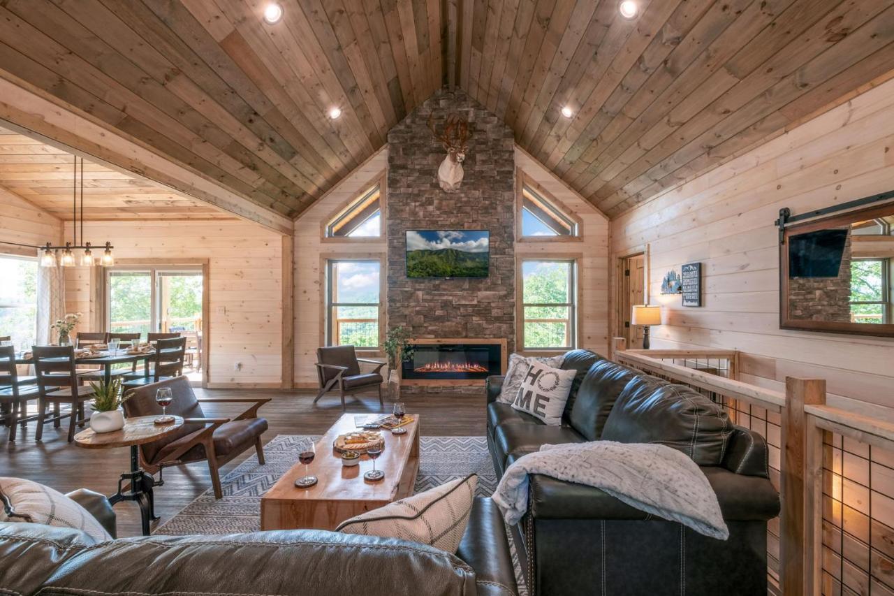 New / 3 King Suites / Sleeps12 / View / 5 Mi To Pf / Hot Tub Sevierville Luaran gambar