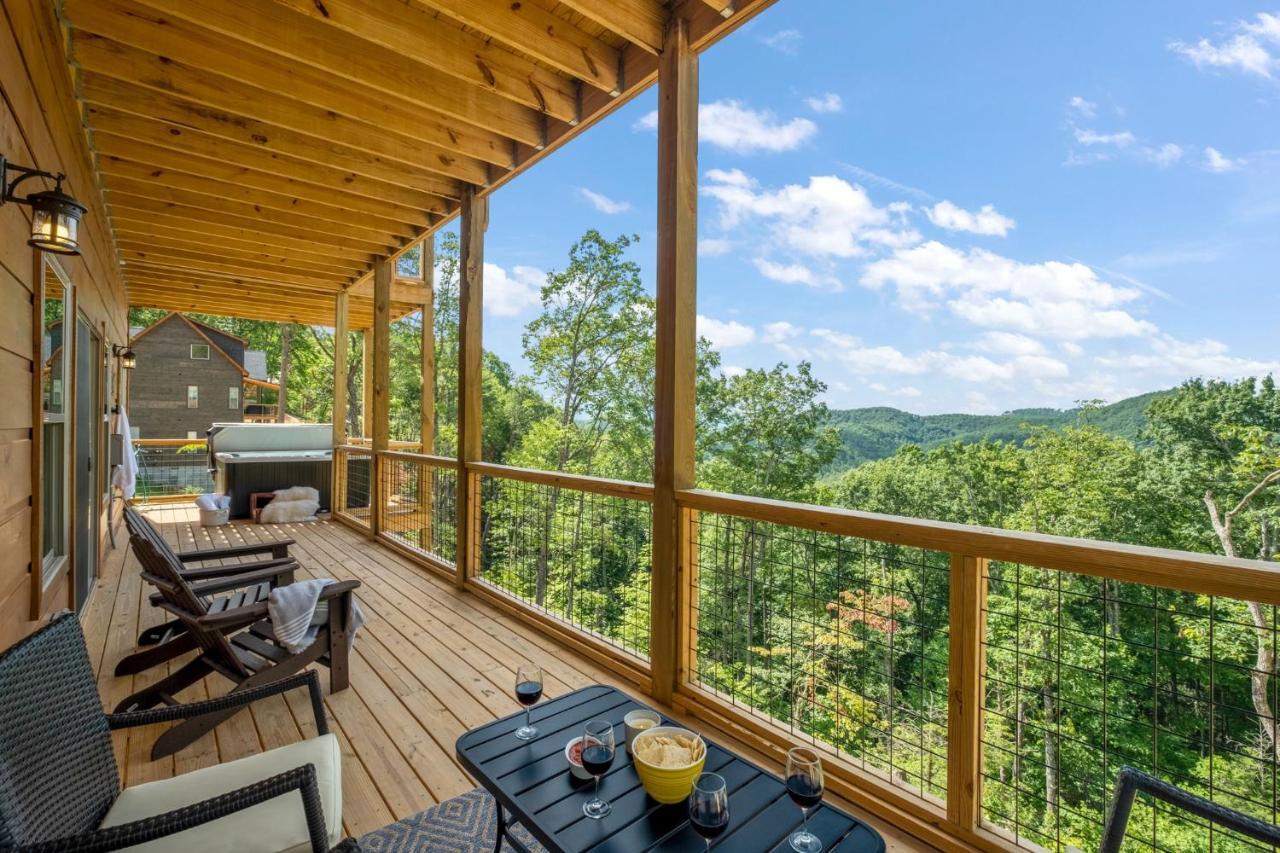 New / 3 King Suites / Sleeps12 / View / 5 Mi To Pf / Hot Tub Sevierville Luaran gambar