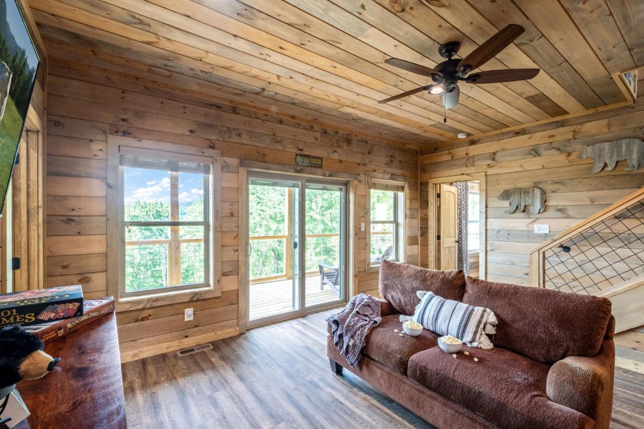 New / 3 King Suites / Sleeps12 / View / 5 Mi To Pf / Hot Tub Sevierville Luaran gambar