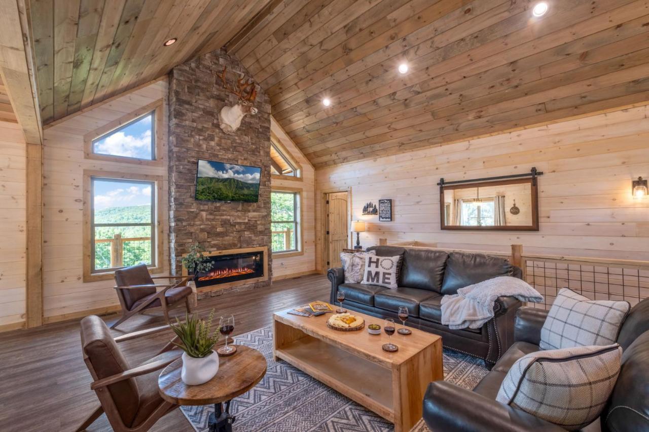 New / 3 King Suites / Sleeps12 / View / 5 Mi To Pf / Hot Tub Sevierville Luaran gambar